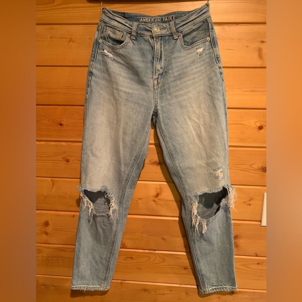 American Eagle Mom Jeans